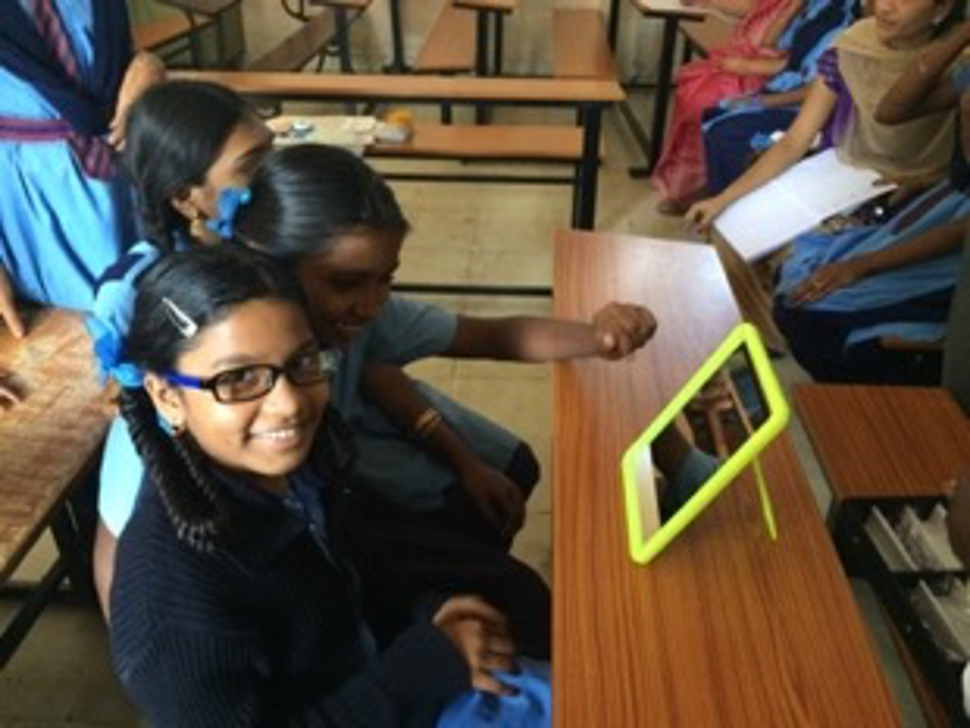 School eye screening program